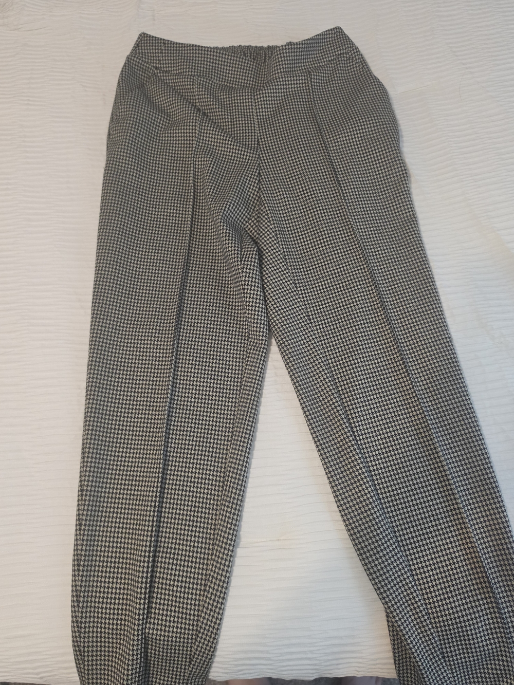 Nine West Small Cropped Houndstooth Dress Pants - Black and White